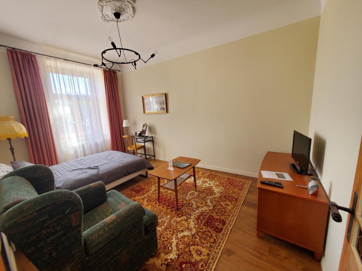 Stories Writer'S Ap 40Sqm Renovated Free Parking Apartment Riga Exterior photo