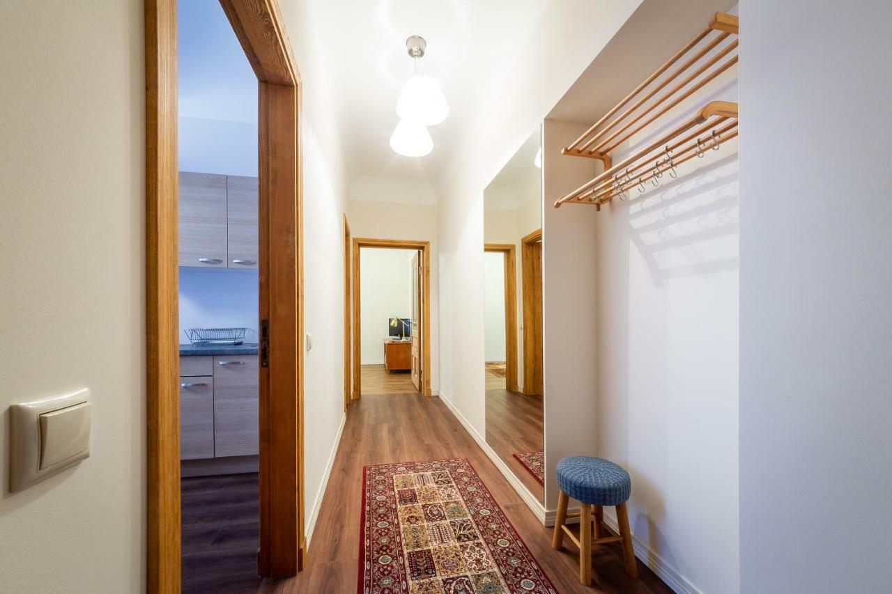 Stories Writer'S Ap 40Sqm Renovated Free Parking Apartment Riga Exterior photo